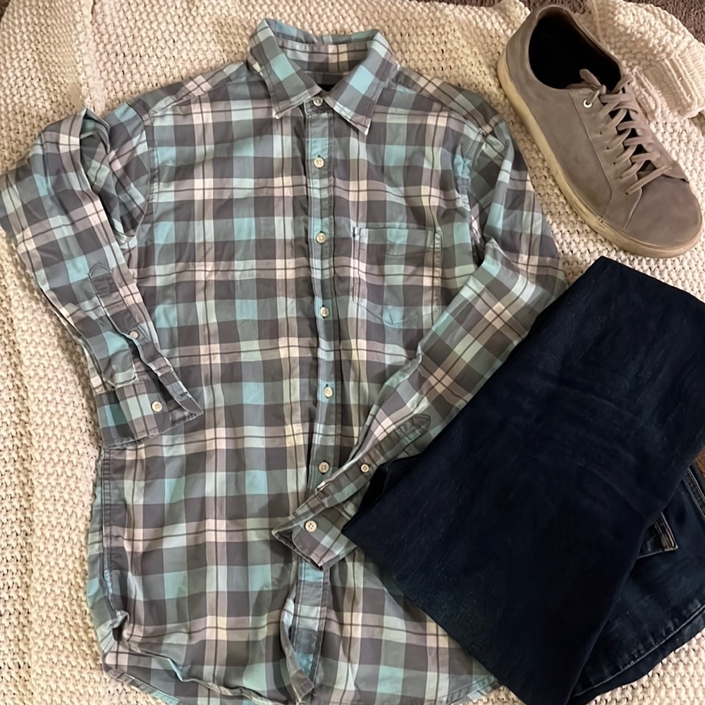 Men’s Gap Plaid Long- Sleeve Sport Shirt SIZE M
